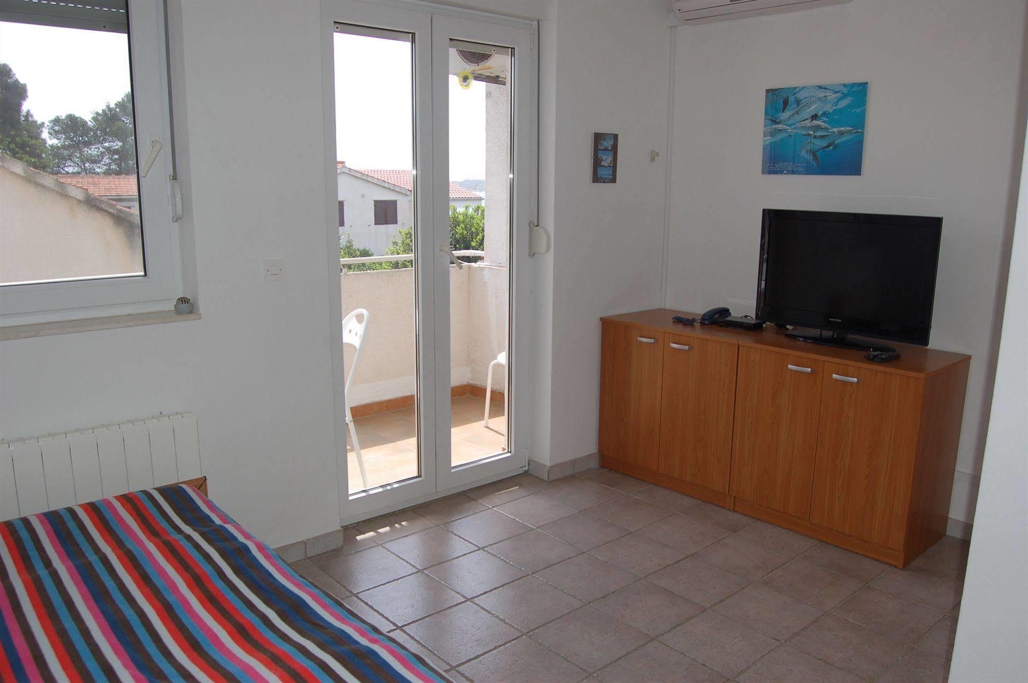 Gorgonia Apartments & Suites Verunić 외부 사진